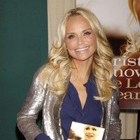 Kristin Chenoweth signs copies of her new album 'Some Lessons Learned' | Picture 75414